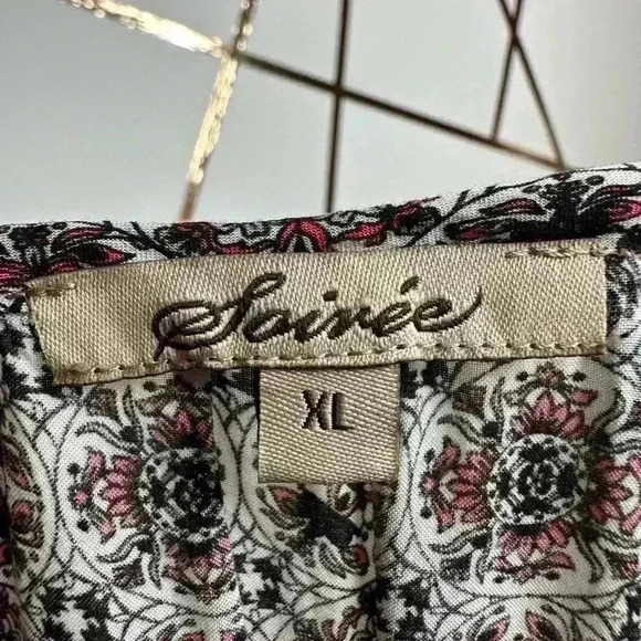 Soiree Long Sleeve Pattern Blouse (K20) - Picture 7 of 8